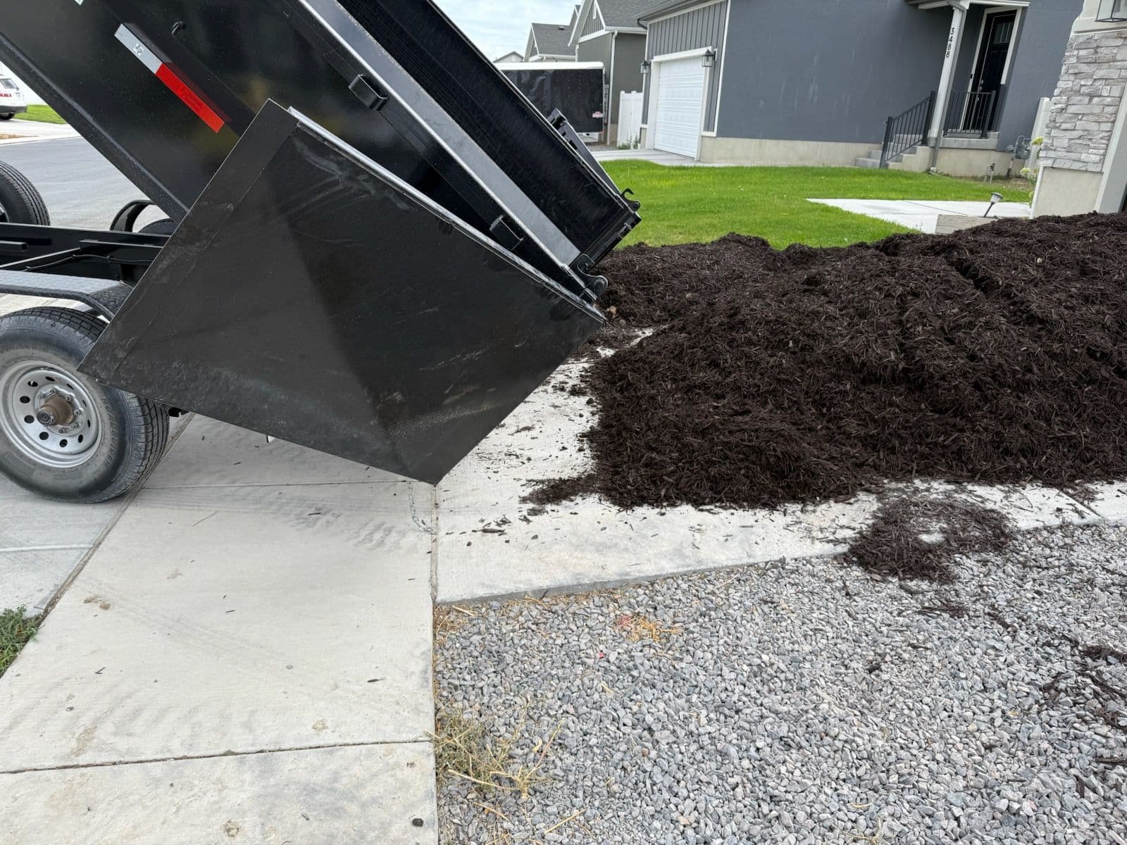 Project Efficient Mulch Delivery by BrightHaul Utah image